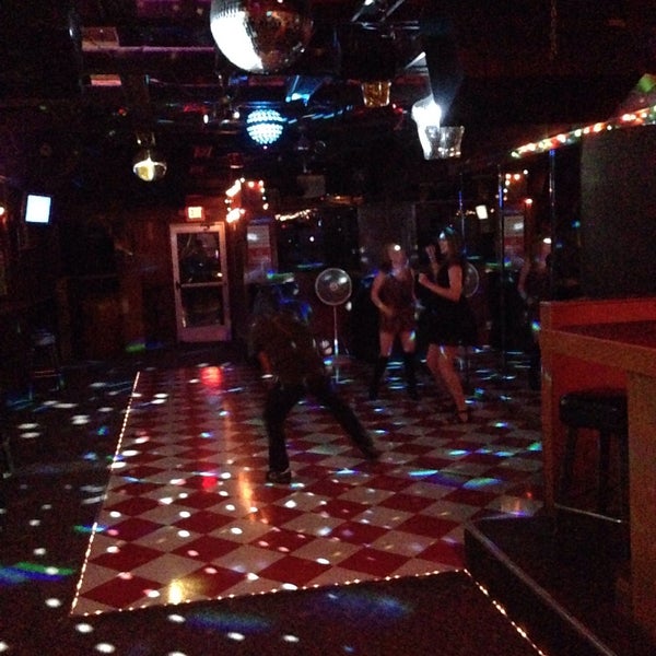 Side Traxx Gay Bar in Traverse City