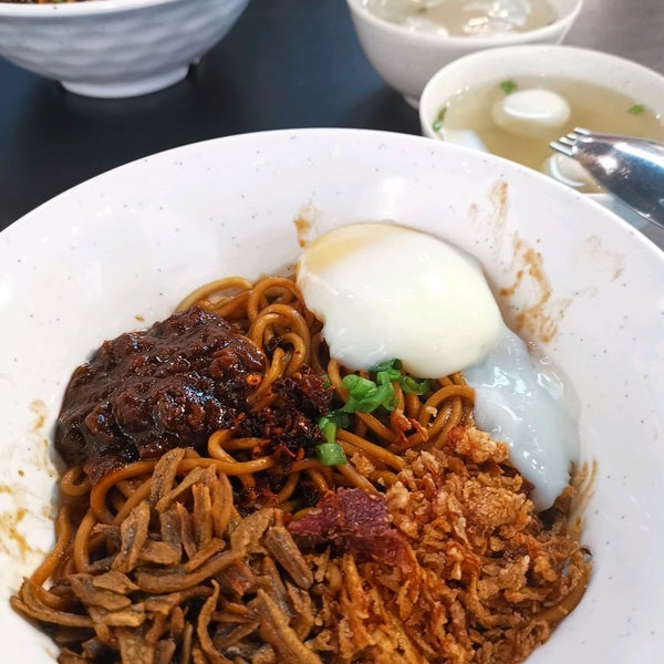 Uncle Kin Pan Mee - Legendary "Kin Kin Chilli Pan Mee" Opens in Singapore - Needless to say, there's no better place to try this dish at the original kin kin chili pan mee restaurant in chow kit.