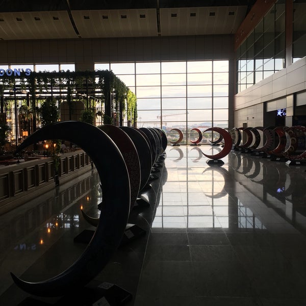Foto scattata a Aeroporto Internazionale Istanbul Sabiha Gökçen (SAW) da Alâ,,, il 7/13/2019