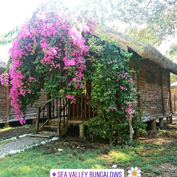 Photo taken at Sea Valley Bungalows by Meltem Ö. on 7/25/2019