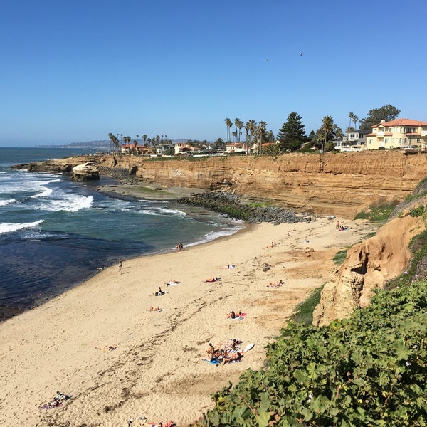 beaches with no waves near me