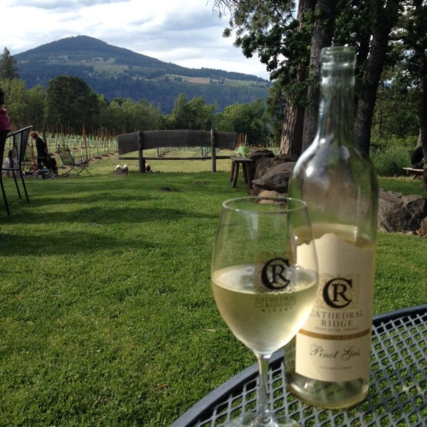 Photo taken at Cathedral Ridge Winery by Kelly G. on 5/26/2014
