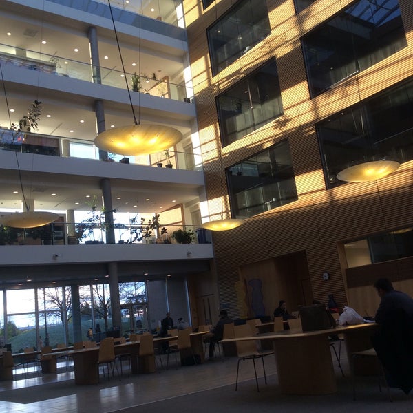 Life Sciences Centre College Lab