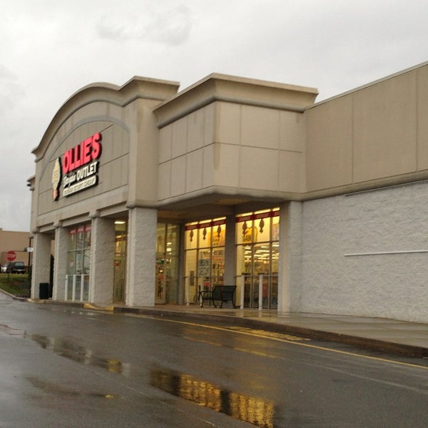Ollie's Bargain Outlet Outlet Store in Mooresville