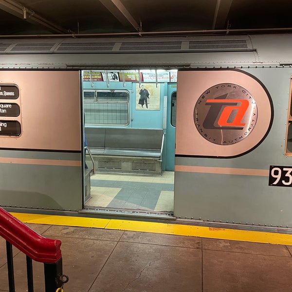 Foto diambil di New York Transit Museum oleh Alan Z. pada 11/8/2021