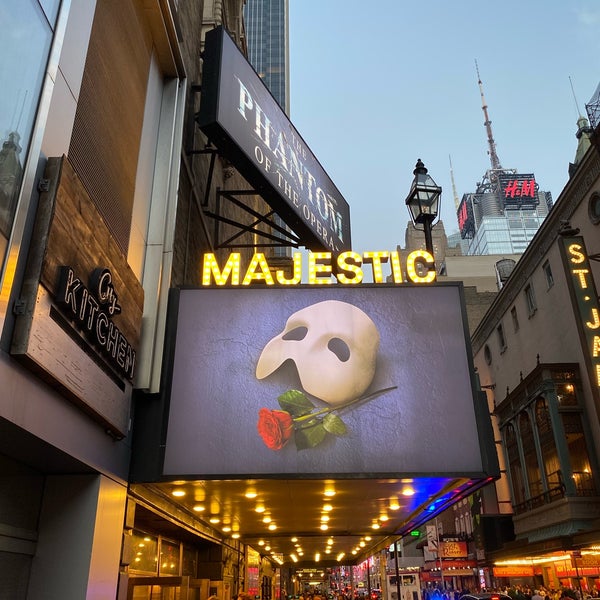 Foto tirada no(a) Majestic Theatre por Jeff B. em 8/27/2022
