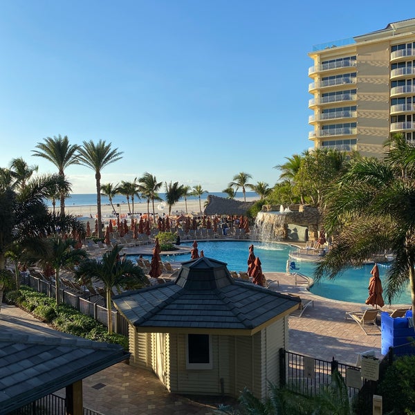 รูปภาพถ่ายที่ JW Marriott Marco Island Beach Resort โดย Jeff B. เมื่อ 11/5/2022