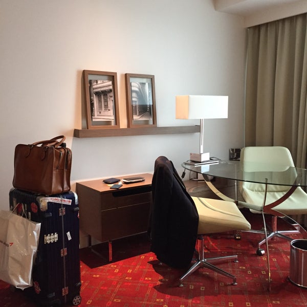Снимок сделан в Melbourne Marriott Hotel пользователем Daewook Ban 9/29/2015