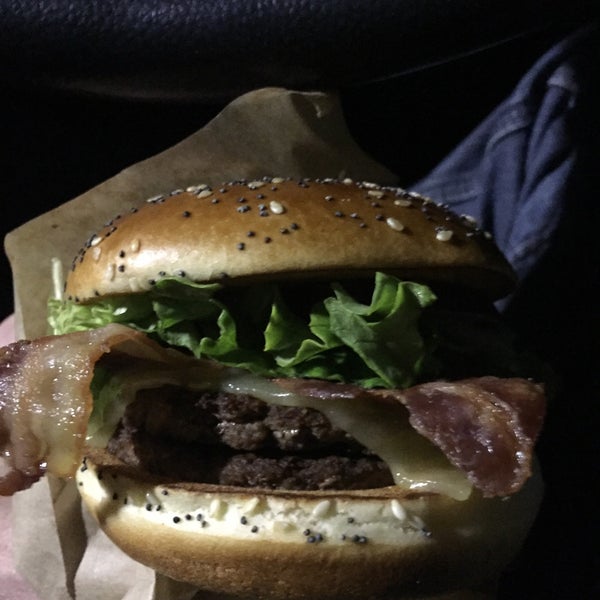 Снимок сделан в McDonald&#39;s пользователем Rob v. 11/4/2015