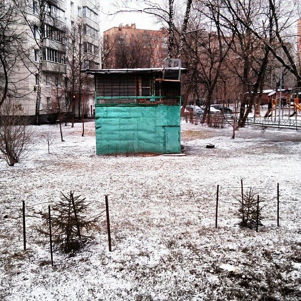 Войковская закрыт