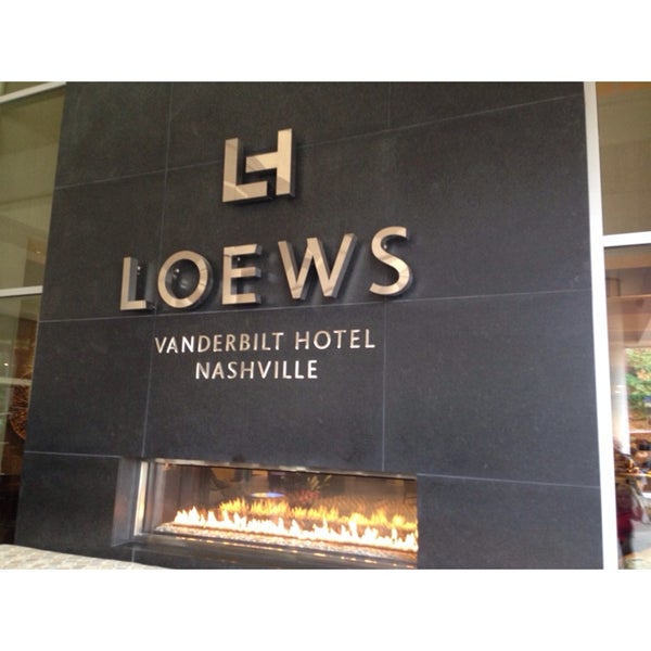 Снимок сделан в Loews Vanderbilt Hotel, Nashville пользователем Shawna C. 10/10/2014