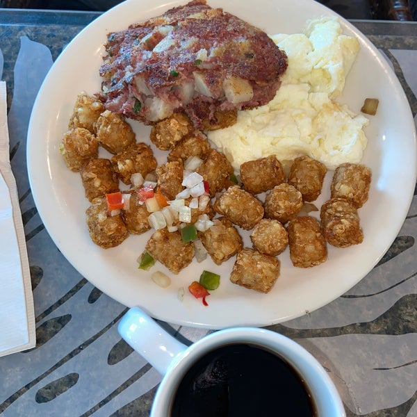 Photos at Cinnamon's Waikiki Honolulu, HI