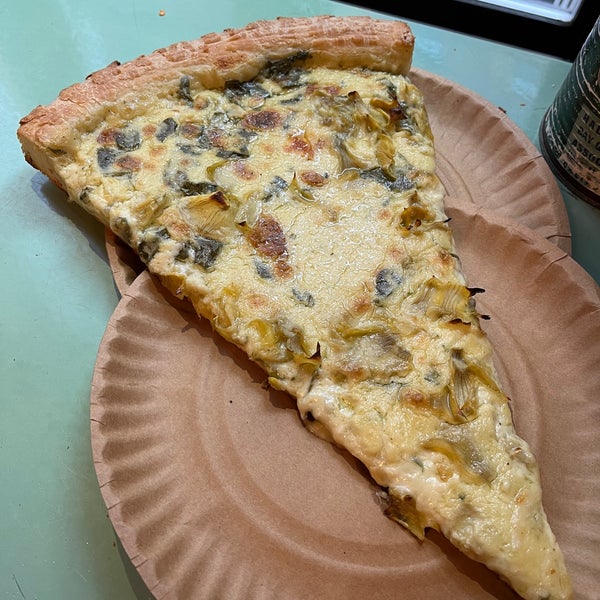 Artichoke Basille's Pizza & Bar Pizzeria in Chelsea