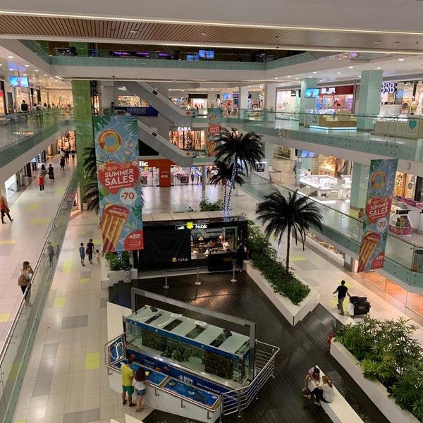 Foto tomada en Athens Metro Mall  por Turki A. el 8/19/2021