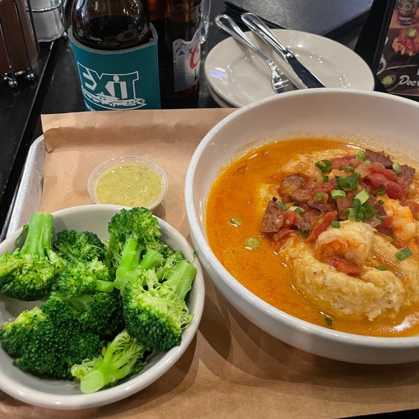 My shrimp and grits were delicious! Great service as well.