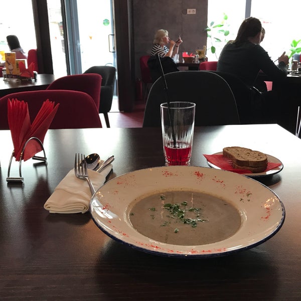 They've just launched a new lunch menu, which is better than the old one but still leaves much to be desired. I wouldn't recommend their dry chicken schnitzel and bitter mushroom soup.