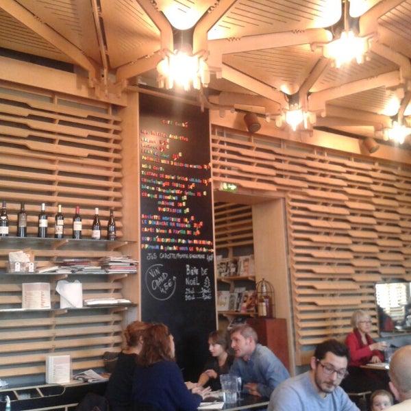 1/18/2014 tarihinde Julia F.ziyaretçi tarafından Café Caché'de çekilen fotoğraf