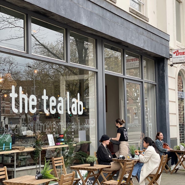 รูปภาพถ่ายที่ The Tea Lab โดย Wiwi K. เมื่อ 4/28/2021