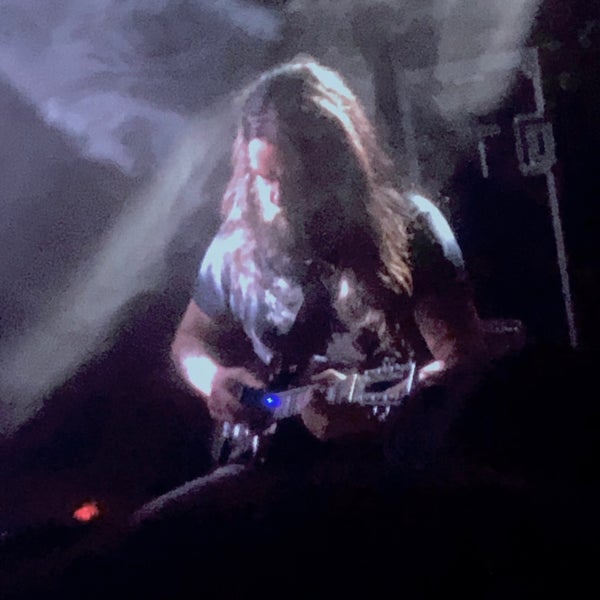 Foto tirada no(a) Le Poisson Rouge por Albert F. em 3/28/2019