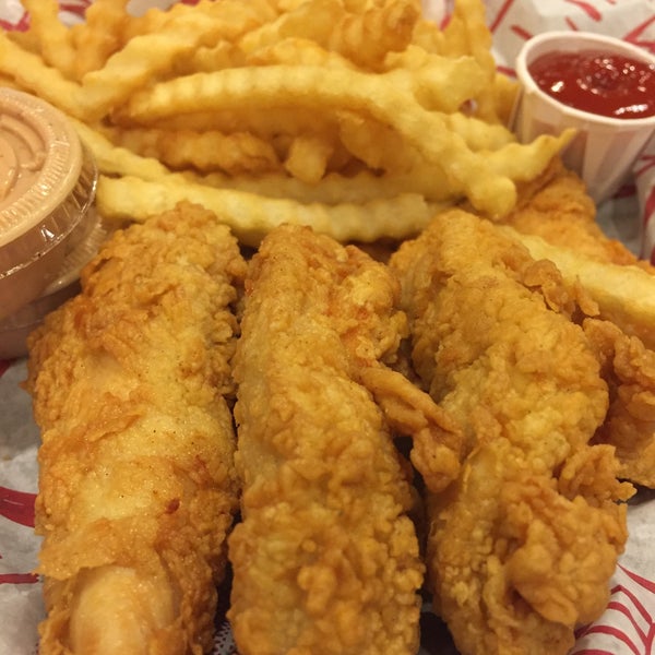 Photo taken at Raising Cane&#39;s Chicken Fingers by The T. on 4/24/2019