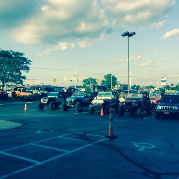 Scooters Bar & Grill 7 tips from 414 visitors