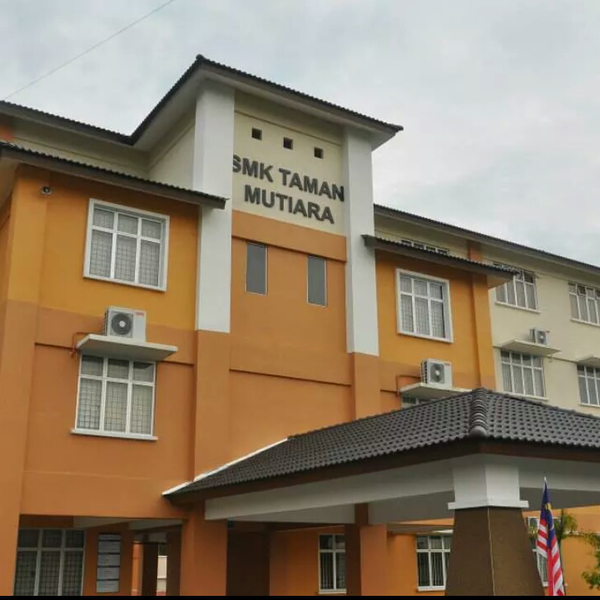 Sekolah Menengah Kebangsaan Taman Mutiara 1 Tip
