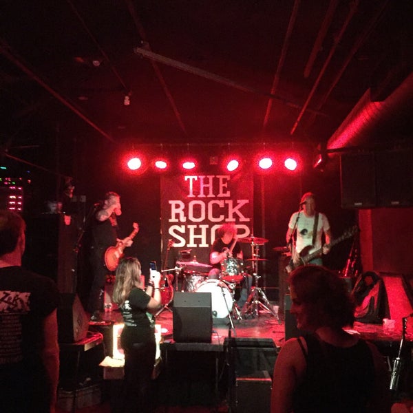 Foto tomada en The Rock Shop  por Pete J. el 6/19/2016