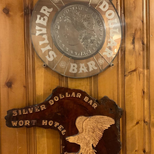 9/25/2019 tarihinde Deetz R.ziyaretçi tarafından Silver Dollar Bar &amp; Grill'de çekilen fotoğraf