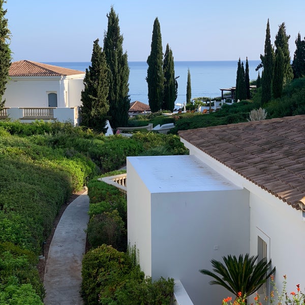Daria frei in Anassa Hotel
