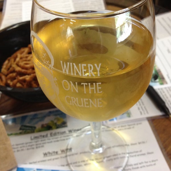 Foto tirada no(a) Winery on the Gruene por Brande H. em 6/15/2013