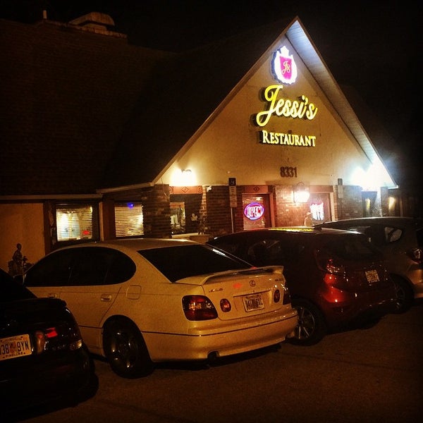 Снимок сделан в Jessi&#39;s Restaurant пользователем Jason S. 2/28/2015