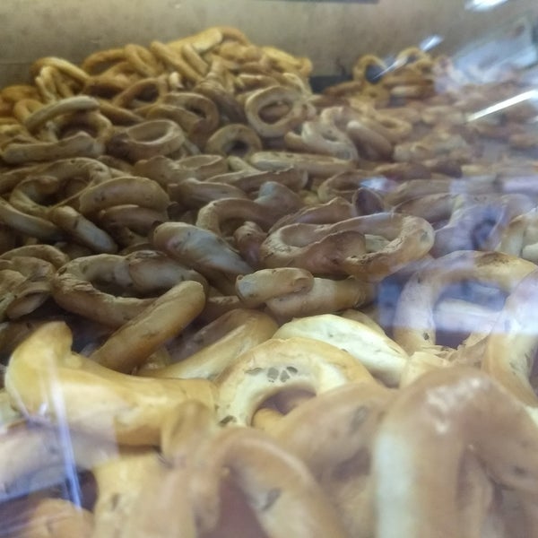 Losurdo Brothers / Tony's Italian Bakery & Deli Bakery