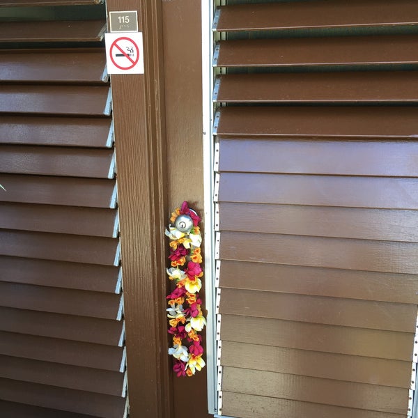 Breakers The Hotel Waikiki 3 tips from 77 visitors