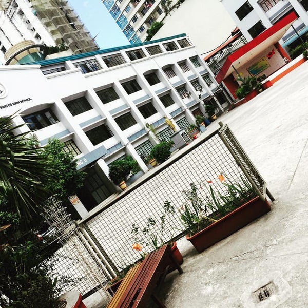 Fotos en Jose Abad Santos High School Colegio secundario en Manila