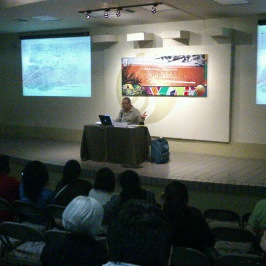 3/15/2013 tarihinde Manuel C.ziyaretçi tarafından Instituto de Investigaciones Culturales - Museo UABC'de çekilen fotoğraf