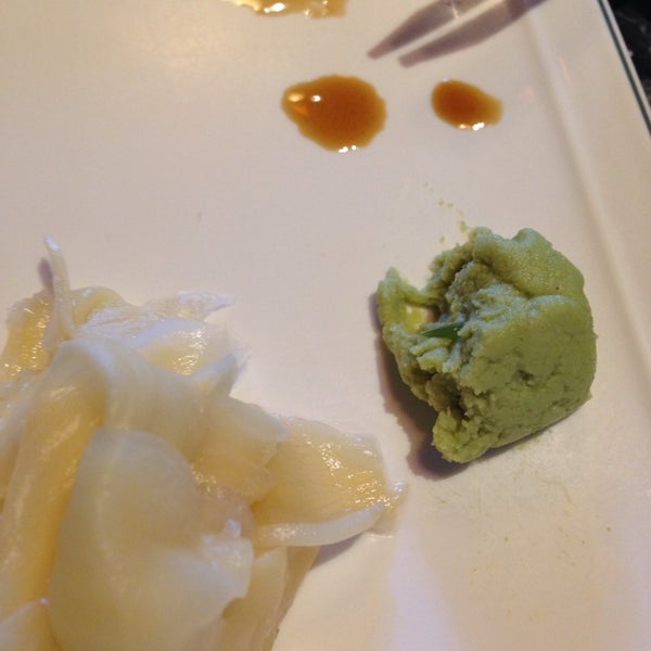 Снимок сделан в Yummy Grill &amp; Sushi пользователем George D. 11/24/2013