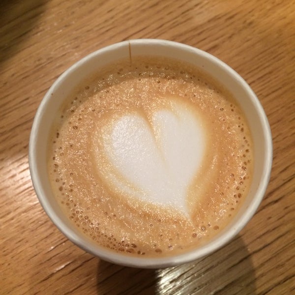 11/10/2014にDiana V.がDouble B Coffee &amp; Teaで撮った写真