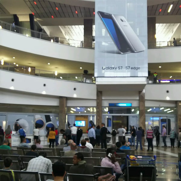 Das Foto wurde bei O. R. Tambo International Airport (JNB) von sigeharu c. am 9/16/2016 aufgenommen