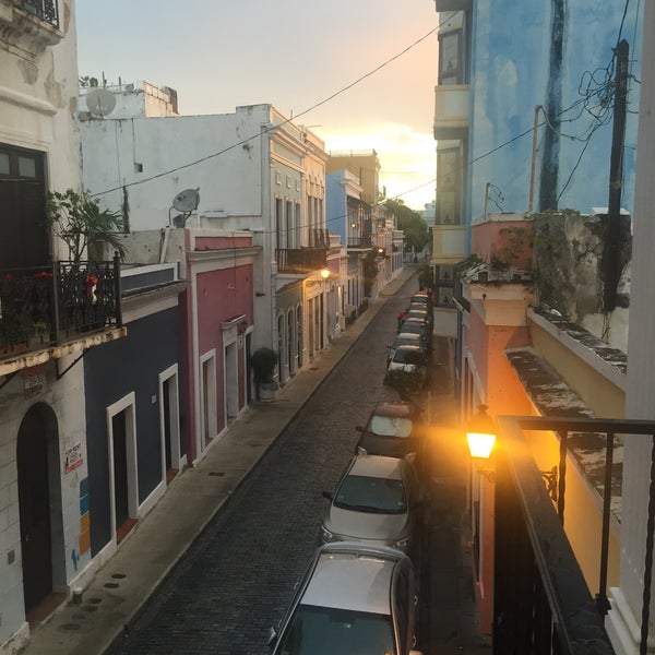 รูปภาพถ่ายที่ La Terraza de San Juan โดย Camilo L. เมื่อ 1/5/2016