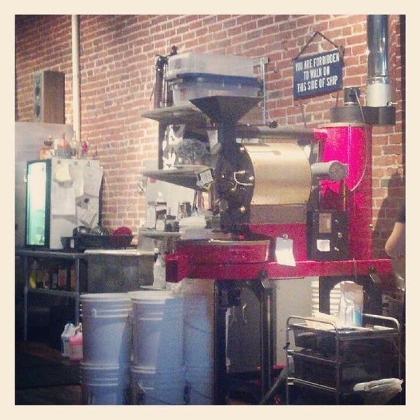 10/6/2012にeyeがHarbor Perk Coffeehouse &amp; Roasting Co.で撮った写真