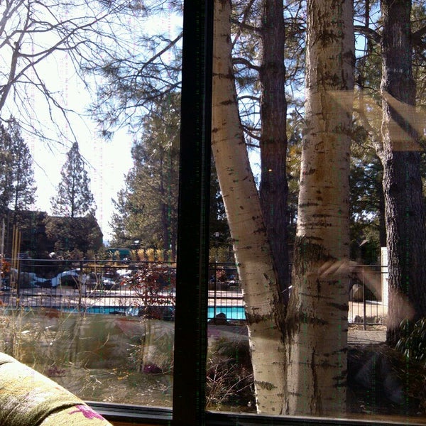 รูปภาพถ่ายที่ WorldMark Bend - Seventh Mountain Resort โดย rabble r. เมื่อ 2/16/2013