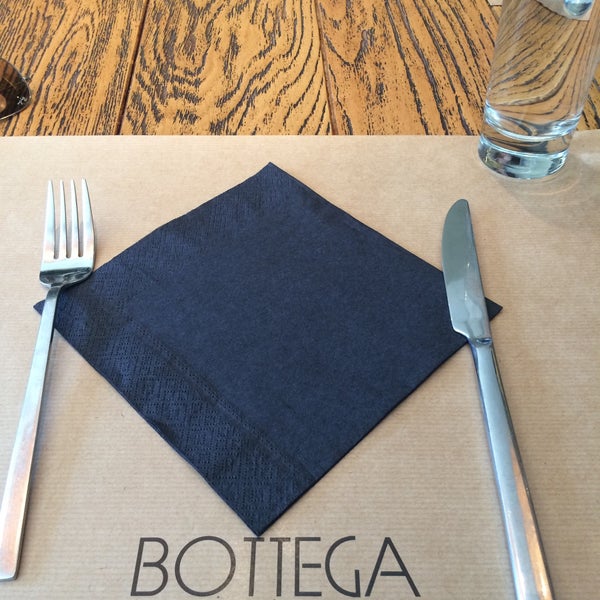 รูปภาพถ่ายที่ Bottega โดย Alexia A. เมื่อ 3/2/2015