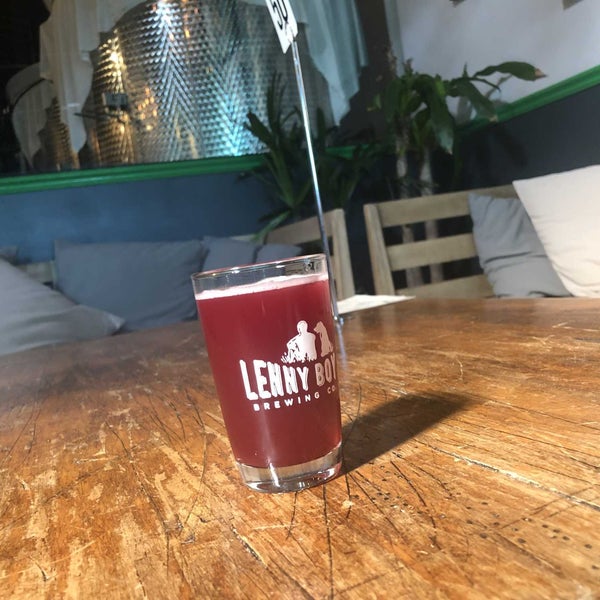 Снимок сделан в Lenny Boy Brewing Co. пользователем Jon M. 6/22/2022