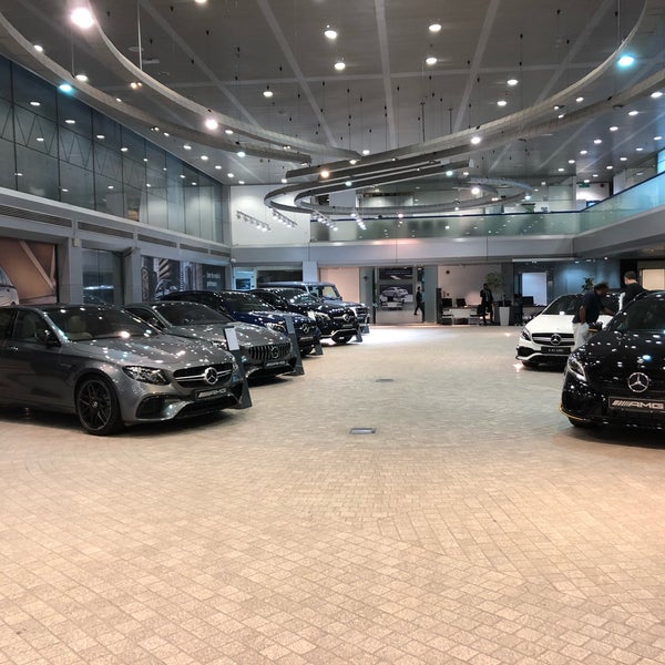 Mercedes Benz Showroom