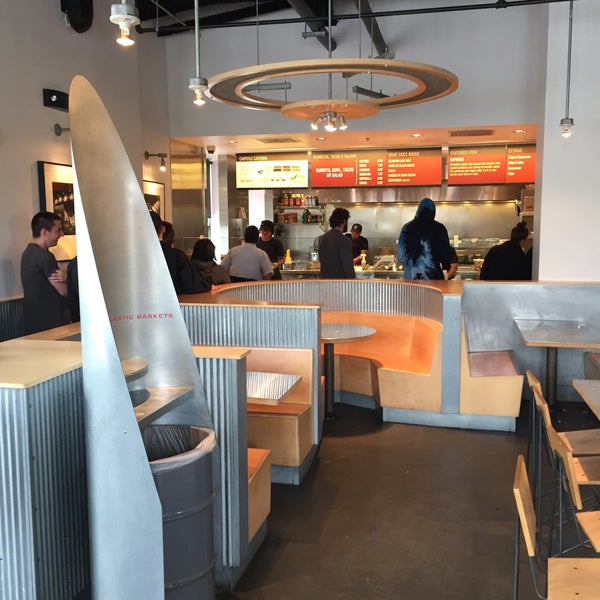 Chipotle Mexican Grill Mexican Restaurant in Cincinnati