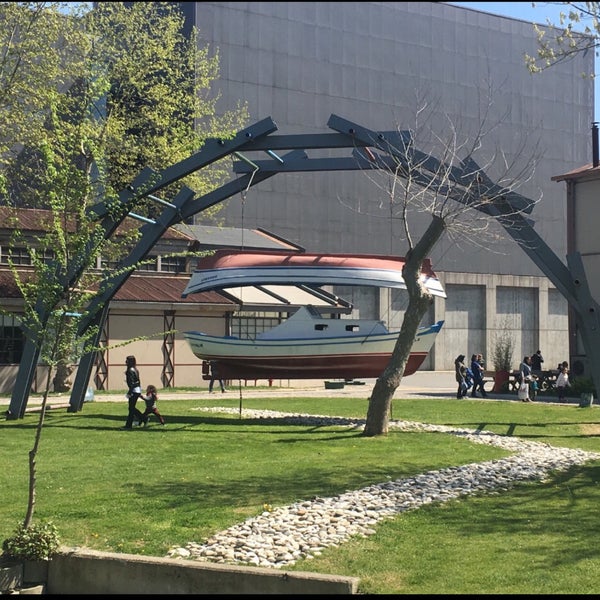 Photo taken at Istanbul Bilgi University by Aly on 6/12/2016