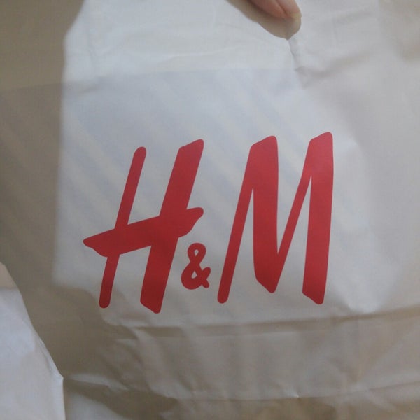 H&m evolve hotsell concept mall