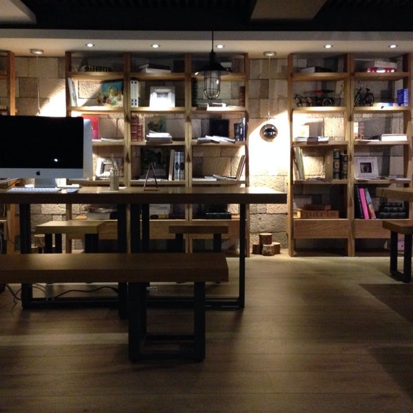 Photos At Simple Hotel Sōngshan Qu 敦化北路4巷52號