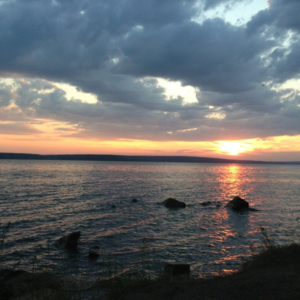 Достопримечательности белоярского водохранилища. Заречный свердловская область водохранилище. Отдых на природе. Белоярское водохранилище черемшанка. Белоярка отдых.