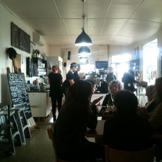 Bendigo Corner Store Cafe Café